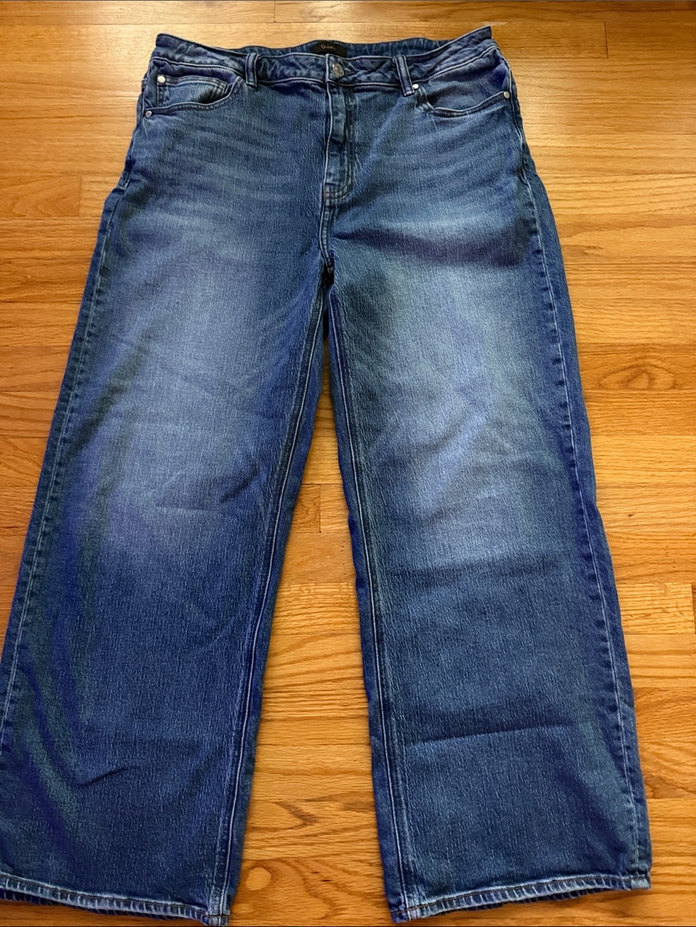 Quince Bella Stretch Relaxed Straight Jeans 33/30 B09